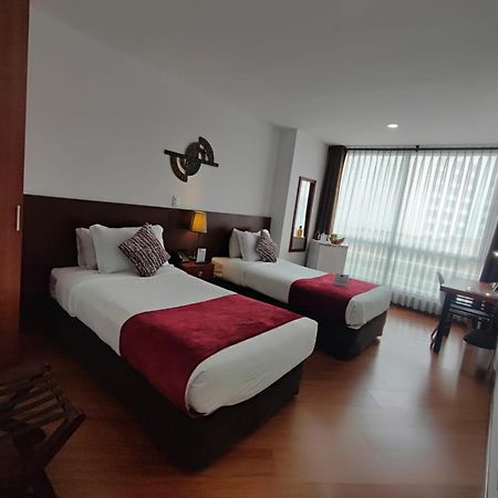 Hotel Casa Galvez Манисалес Екстериор снимка