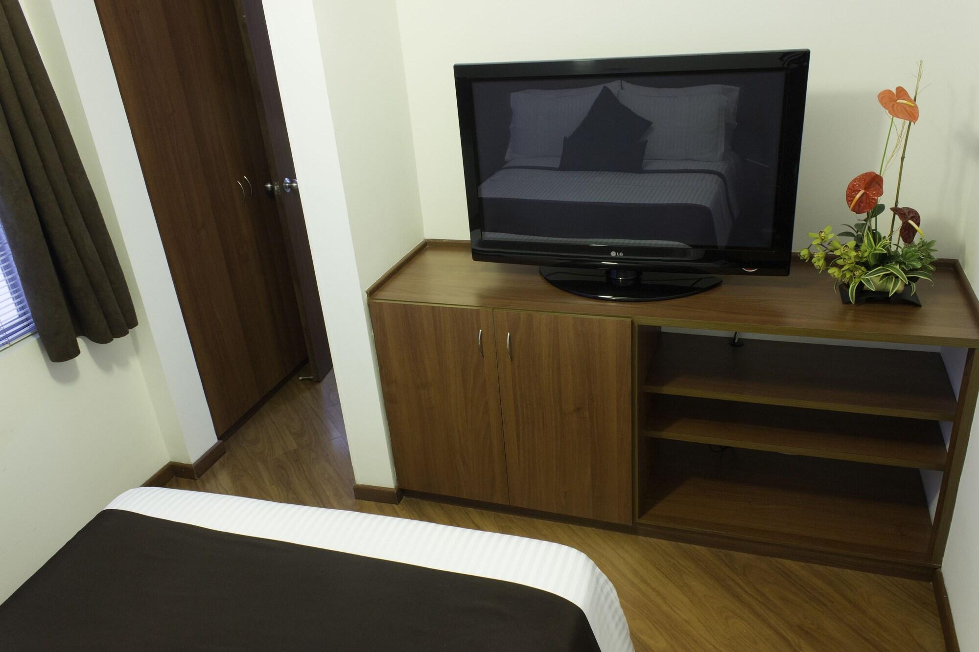 Hotel Casa Galvez Манисалес Екстериор снимка